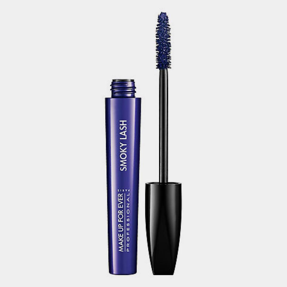 A rush of new waterproof mascaras with innovative formulas and volume-boosting brushes promises bigger, better, longer-lasting lashes.