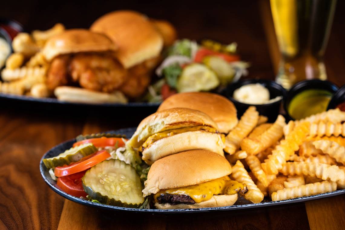 For Lexington Restaurant Week, Harry’s American Bar & Grill is offering Mini Cheeseburgers as one of their entrées in addition to Mini Fried Fish Sandwiches and more for $19. All proceeds will go to the restaurant.
