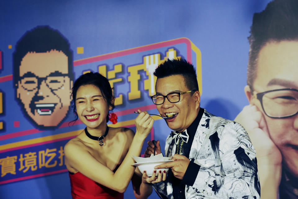 沈玉琳與Albee（范乙霏）主持新節目《歡迎光琳》。（圖／緯來綜合台 ）