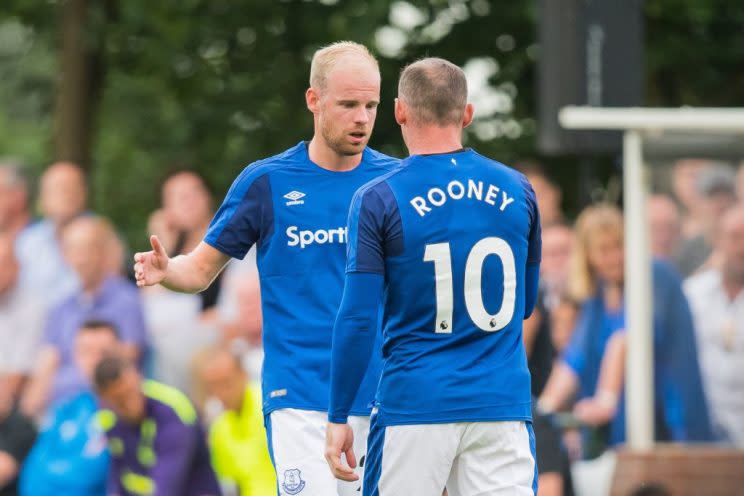 (L-R) Davy Klaassen of Everton FC, Wayne Rooney of Everton FC during the friendly match between FC Twente and Everton FC at sportpark De Stockakker on July 19, 2017 in De Lutte, The Netherlands(Photo by VI Images via Getty Images)