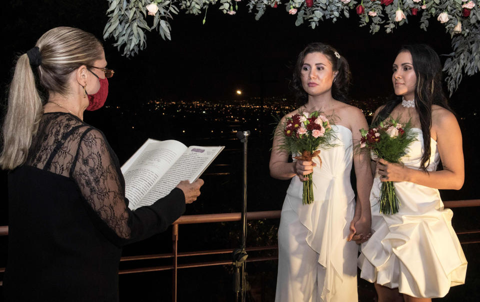 Image: TOPSHOT-COSTA RICA-RIGHTS-LGBT-MARRIAGE (Ezequiel Becerra / AFP - Getty Images)