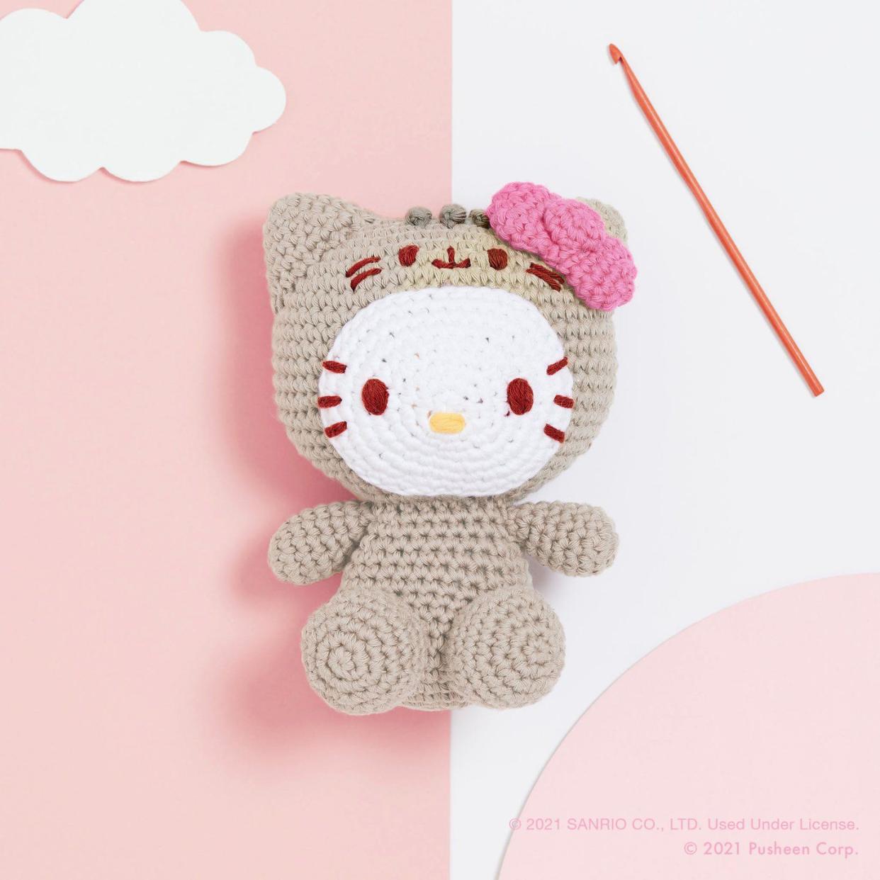 Stitch and Story Hello Kitty Amigurumi Crochet Kit