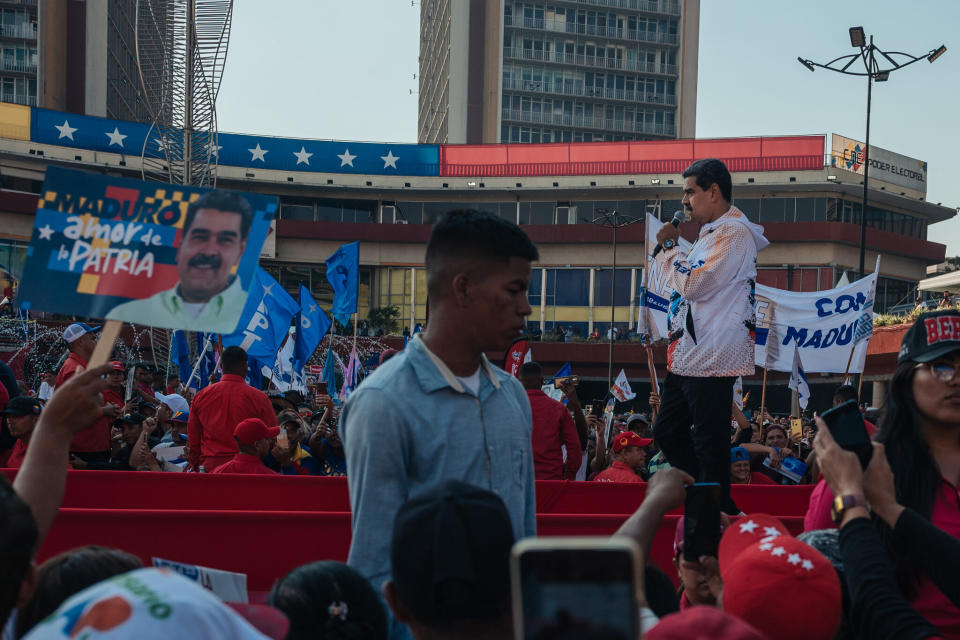 Residentes del barrio de Catia, en Caracas, la capital venezolana, hicieron fila para votar el año pasado en unas elecciones primarias celebradas por la oposición. (Adriana Loureiro Fernandez/The New York Times)
