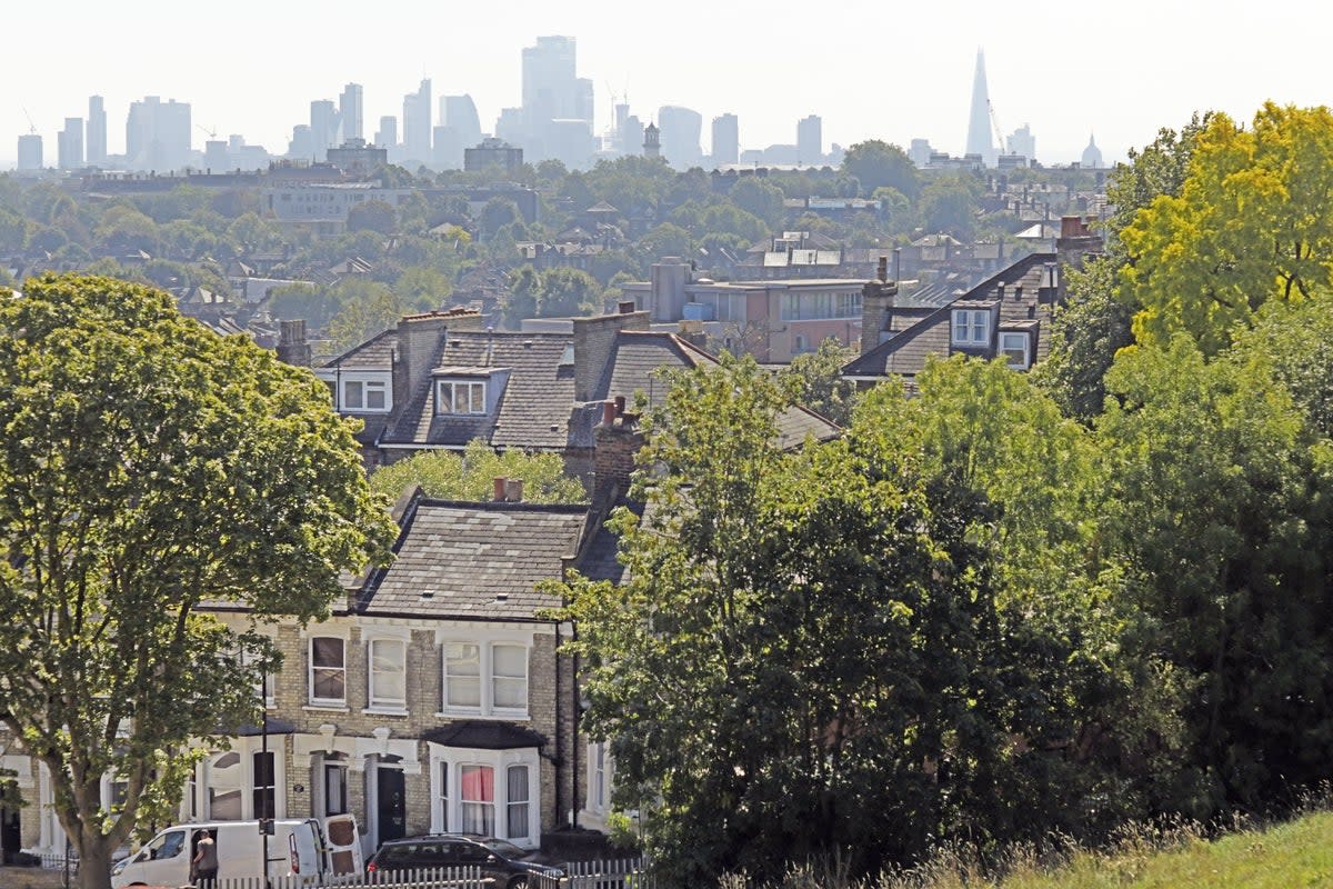 The London skyline from the top of Dartmouth Park (Daniel Lynch)
