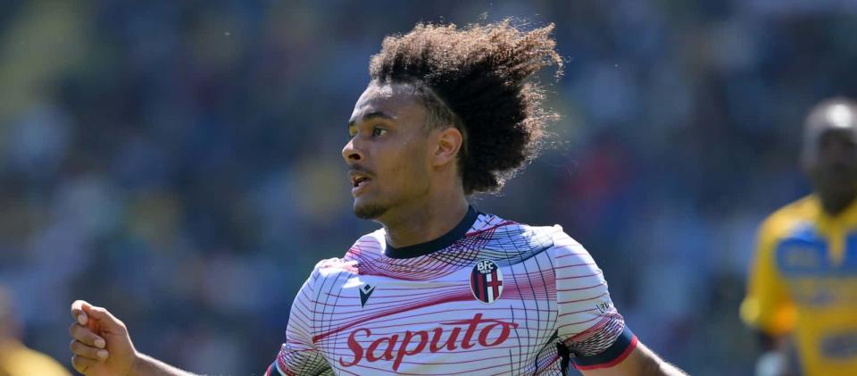 Bologna set Manchester United target Joshua Zirkzee a deadline of today to decide his future