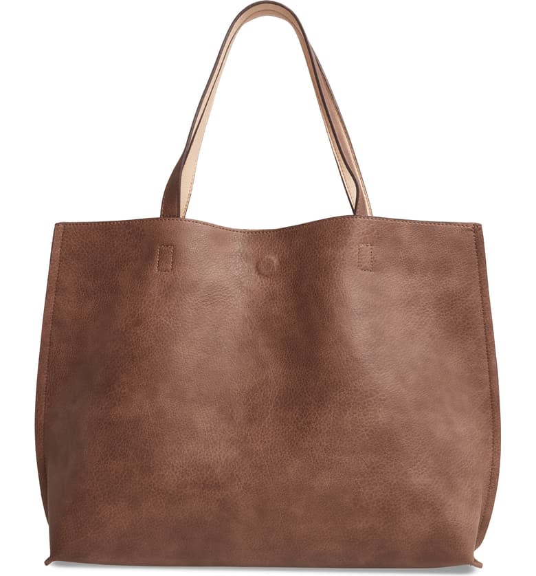 best gifts for mom - Street Level Reversible Faux Leather Tote & Wristlet