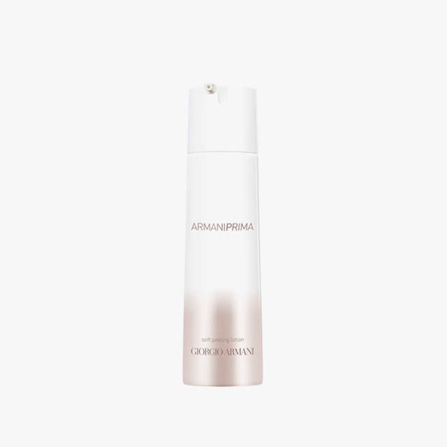 Giorgio Armani Prima Soft Peeling Lotion Glow & Peel-in-1, $70
Buy it now