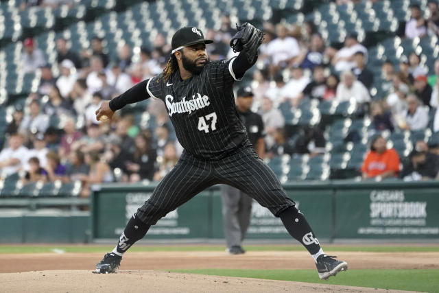 The White Sox make a late night signing with Johnny Cueto