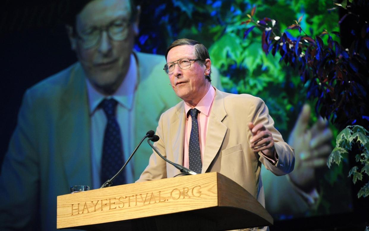 Sir Max Hastings, speaking at the Hay Festival in 2014, has refuted the Darryl Cooper's remarks