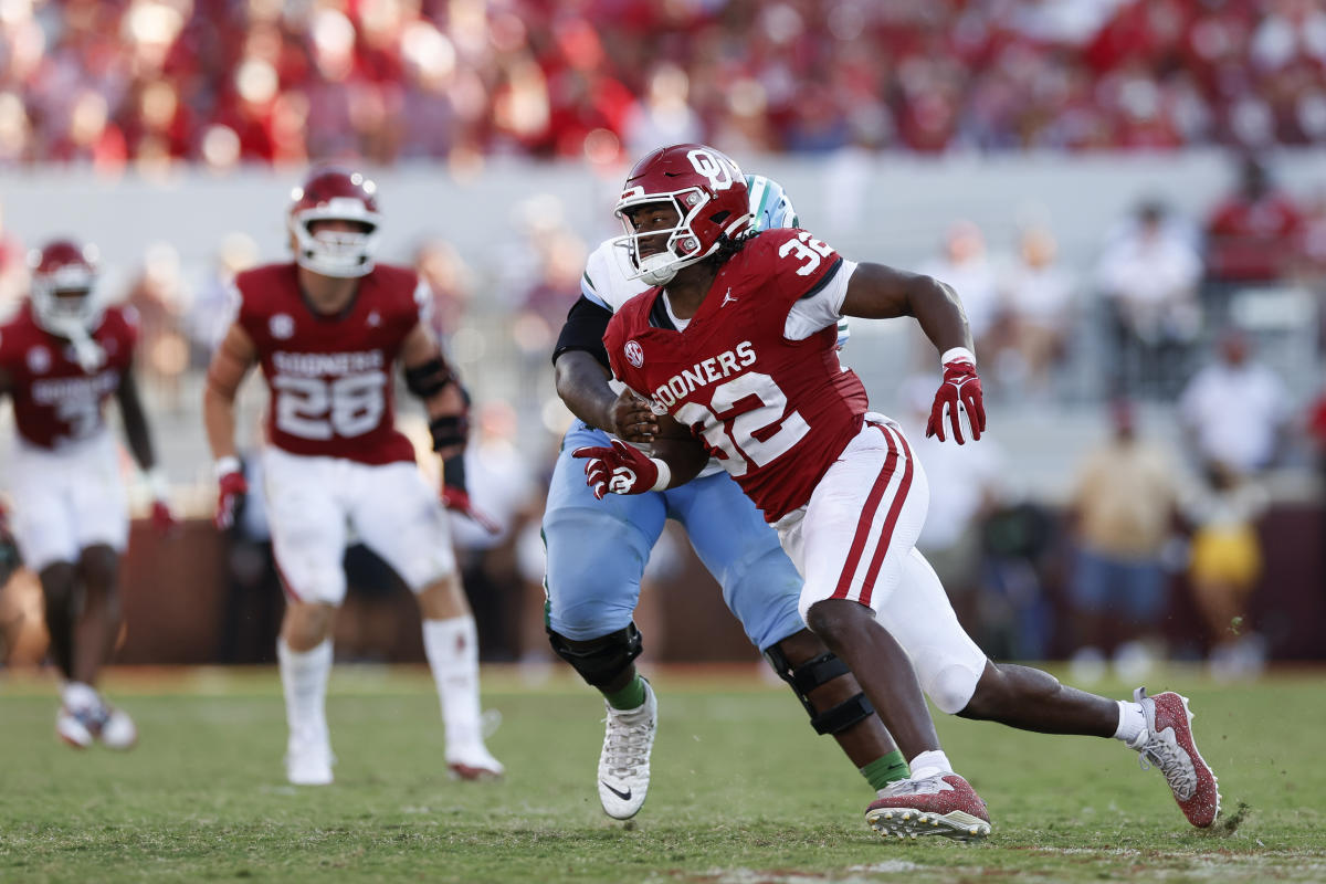 Hoe je NCAA Football kunt kijken: Tennessee vs. Oklahoma aftraptijd, hoe je kunt streamen en meer