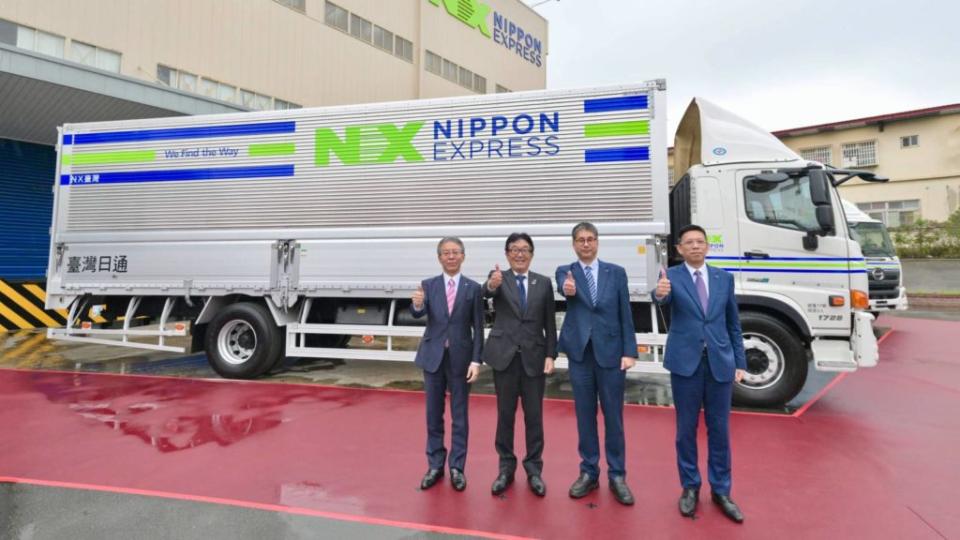 Hino 500系17噸大貨車即日起正式上市。(圖片來源 / Hino)