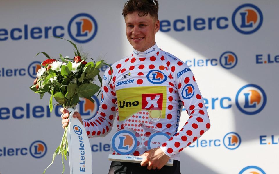 The Norwegian keeps hold of his polka dot jersey