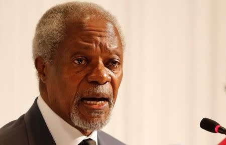 Kofi Annan, chairman for Advisory Commission on Rakhine State, talks to journalists during his news conference in Yangon, Myanmar August 24, 2017. RETUERS/Soe Zeya Tun