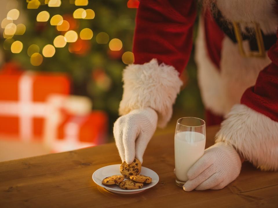 santa milk and cookies