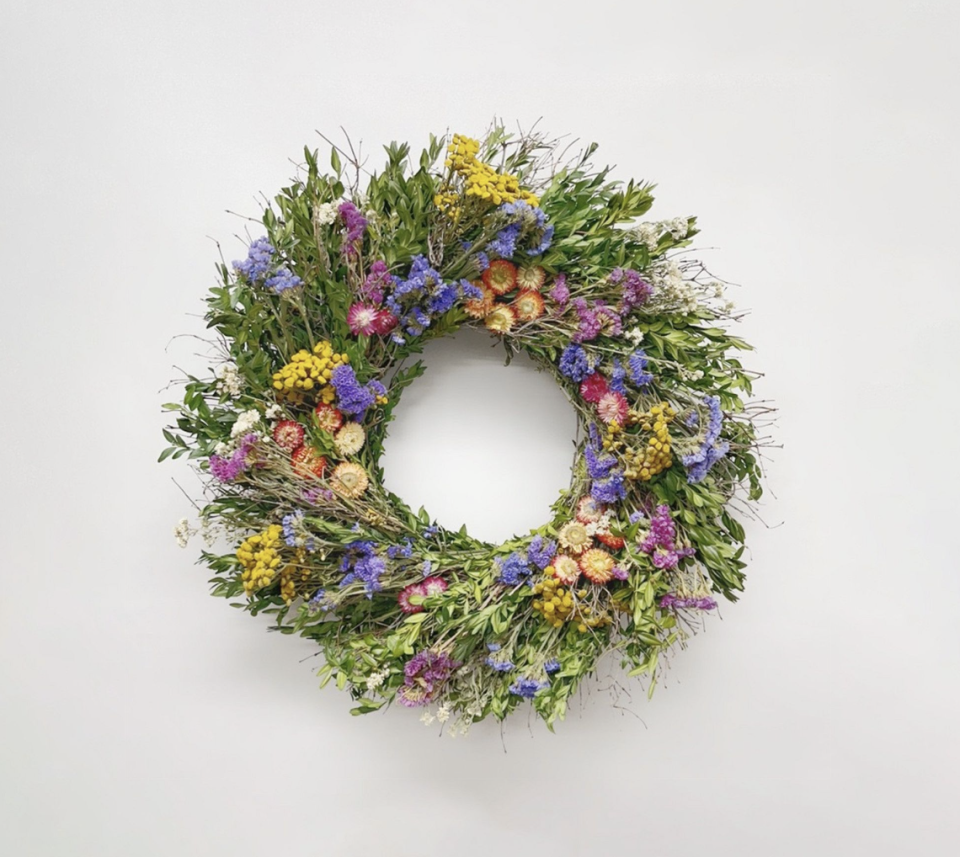 <p><a href="https://go.redirectingat.com?id=74968X1596630&url=https%3A%2F%2Fwww.potterybarn.com%2Fproducts%2Fwith-a-flourish-wreath-mp%2F%3FcatalogId%3D84%26sku%3D9102572%26cm_ven%3DPLA%26cm_cat%3DGoogle%26cm_pla%3DPillows%2B%2526%2BDecor%2B%253E%2BWreaths%2B%2526%2BGarlands%26cm_ite%3D9102572_14546951676_aud-946419290609%253Apla-651375846444%26gad_source%3D1%26gclid%3DCjwKCAjw88yxBhBWEiwA7cm6pRN12usITGg88jZhWWXBeV5nnQNA4LpdbJPEXMR4n65GDas9eQkNExoC-jgQAvD_BwE&sref=https%3A%2F%2Fwww.elledecor.com%2Fshopping%2Fg21206683%2Fsummer-wreaths%2F" rel="nofollow noopener" target="_blank" data-ylk="slk:Shop Now;elm:context_link;itc:0;sec:content-canvas" class="link ">Shop Now</a></p><p>Dried with a Flourish Wreath</p><p>Pottery Barn</p><p>$89.00</p>