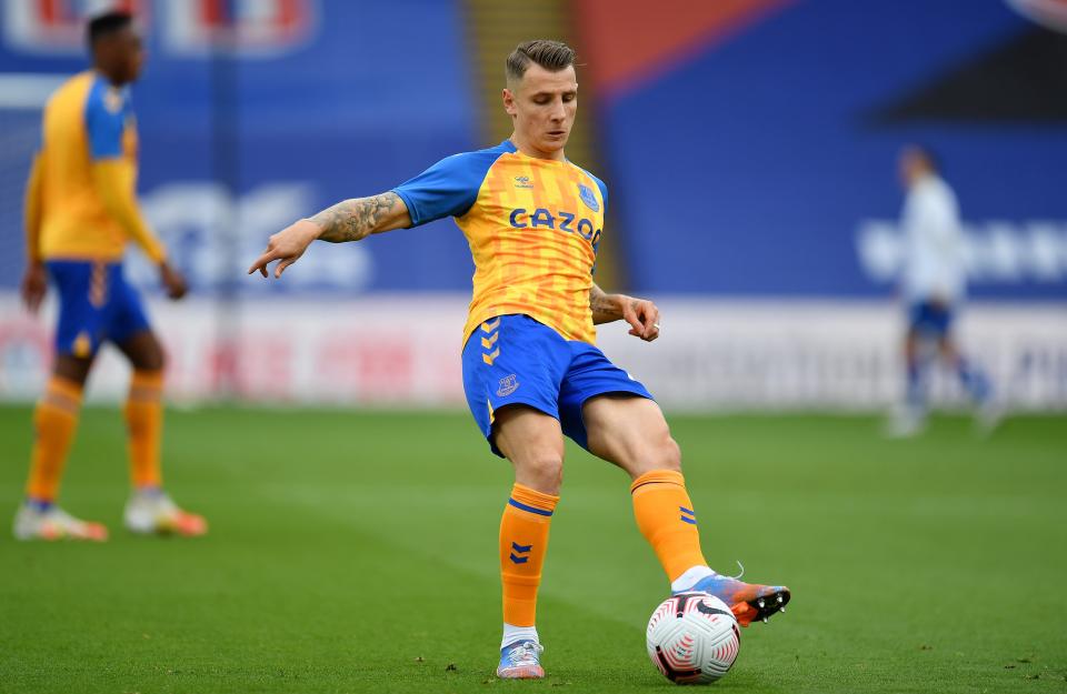 Lucas Digne warms up before kick-off in south London (Getty Images)