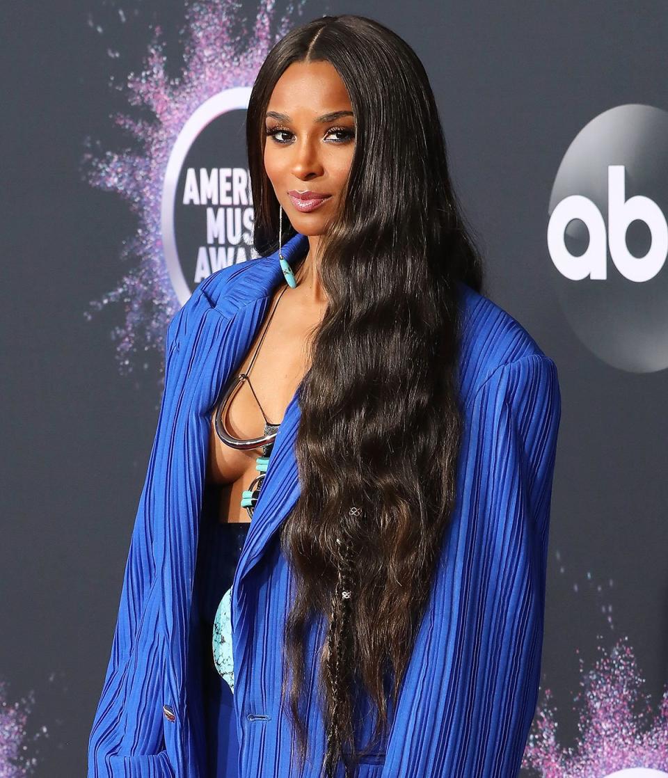All About Ciara's Show-Stopping AMAs Glam