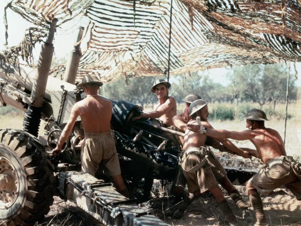 A 5.5-inch gun crew from 75th (Shropshire Yeomanry) Medium Regiment, Royal Artillery, in action in Italy, September 1943