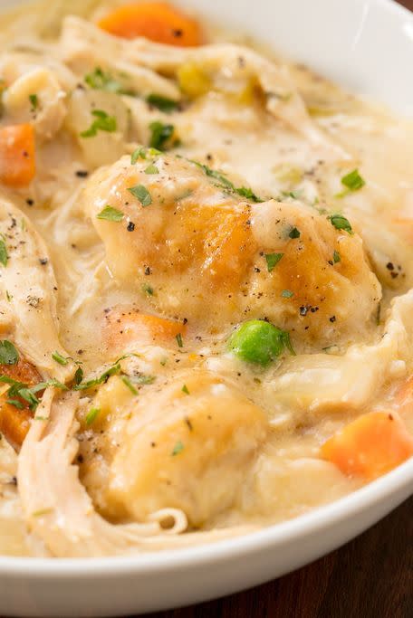 Slow Cooker Chicken And Dumplings