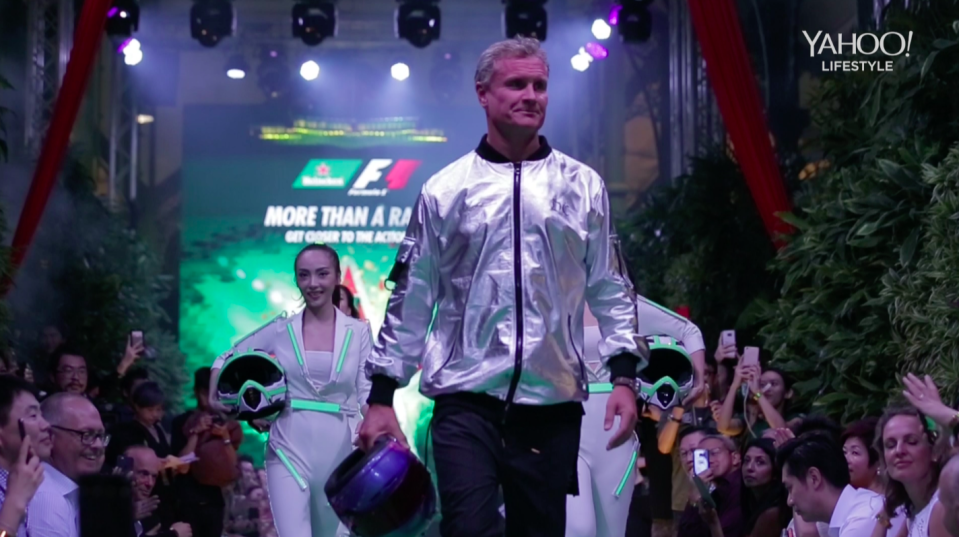 UK’s former F1 racer David Coulthard walked the runway at a fashion show that took place at heritage hawker centre Lau Pa Sat. (Photo: Yahoo Lifestyle Singapore)