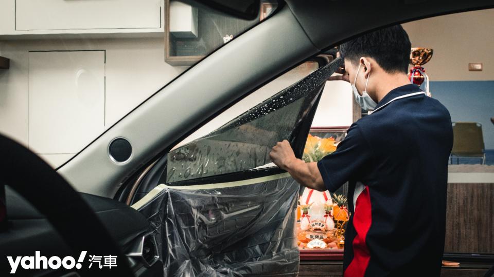 <p>3M極黑奈米陶瓷汽車隔熱紙開箱實測！-07</p> 