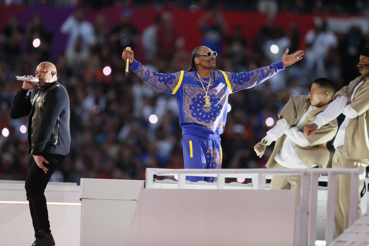 Super Bowl LVI: Halftime show draws rave reviews on Twitter