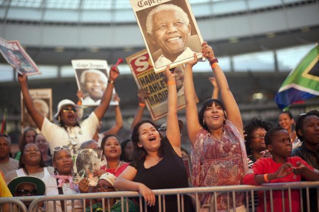 Happy tears' as S.Africans celebrate Mandela's life