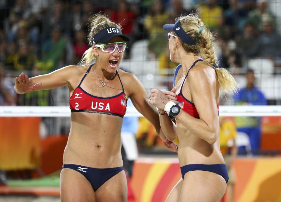 Beach Volleyball - Women's Preliminary