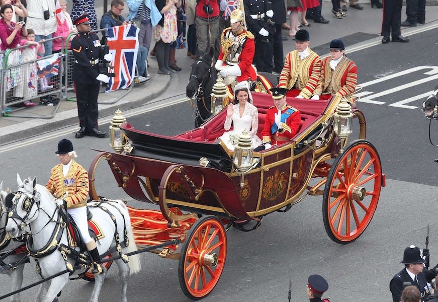 royal wedding horse carriage kate william