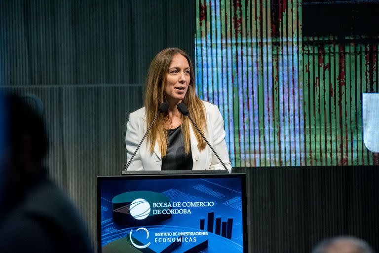 María Eugenia Vidal disertó ante empresarios en Córdoba.