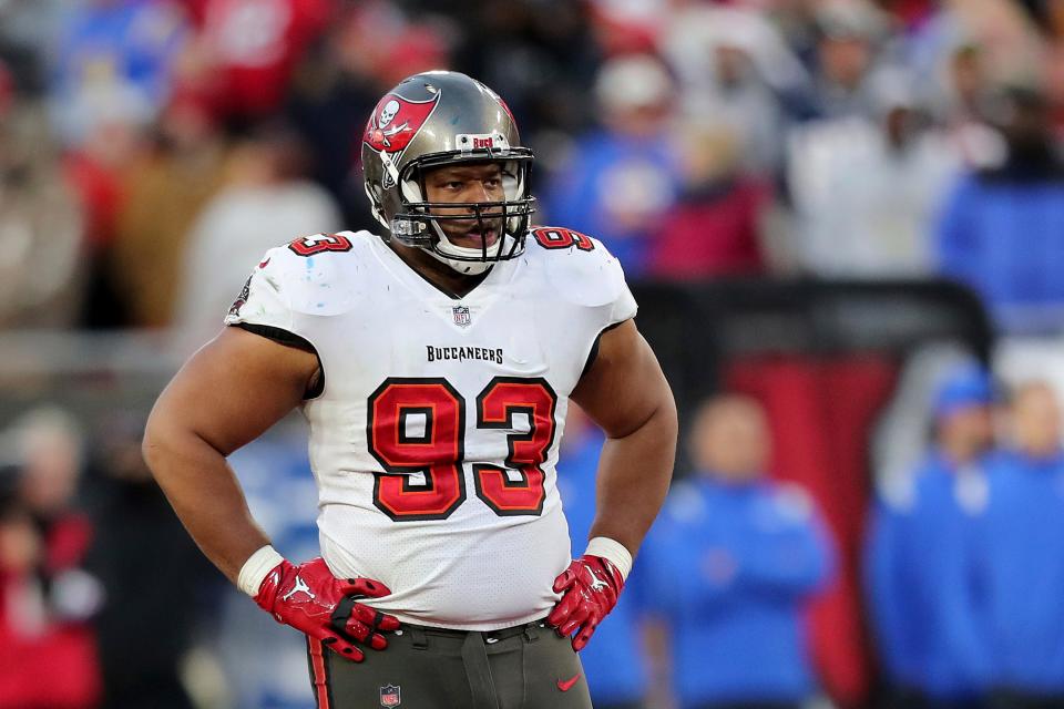 Tampa Bay Buccaneers defensive end Ndamukong Suh (93) looks on during a NFL divisional playoff football game between the Los Angeles Rams and Tampa Bay Buccaneers, Sunday, January 23, 2022 in Tampa, Fla.