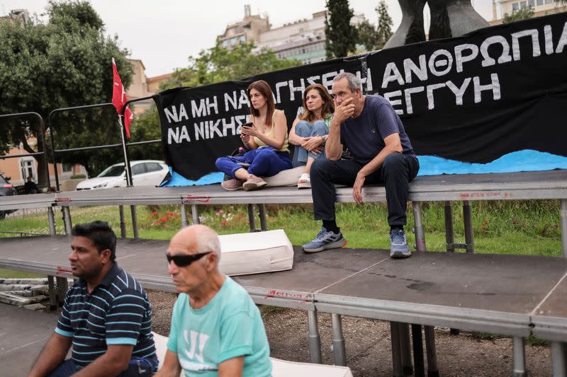 Reactions following a general election, in Athens