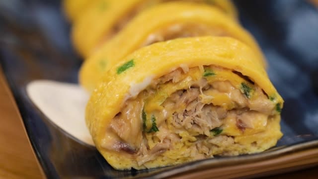 tamagoyaki filled with canned mackerel saba fish