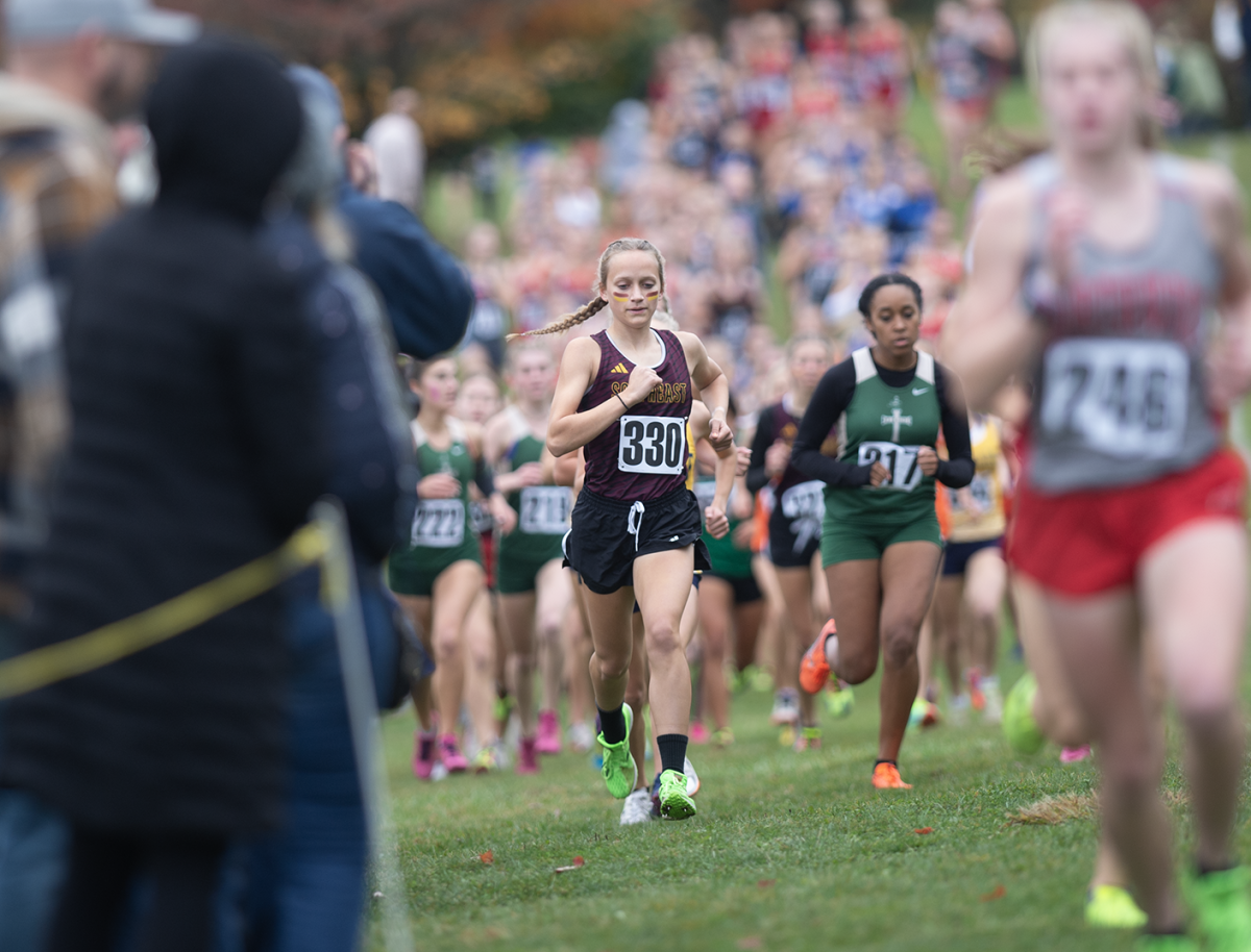 'It's such a beautiful thing' Selfless Southeast girls cross country