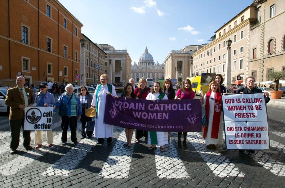 VATICANO-MUJERES (AP)