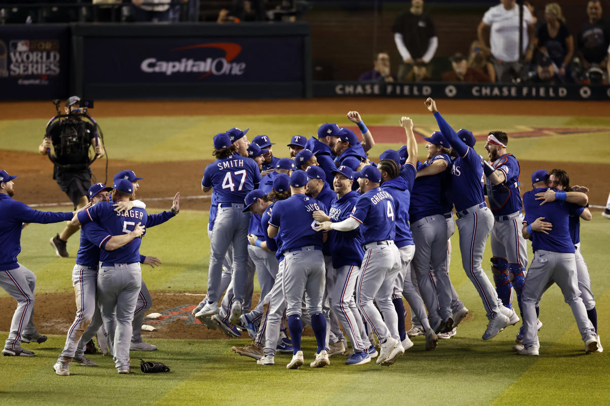 終結62 年冠軍荒！Texas Rangers 5：0 完封Arizona Diamondbacks 首獲