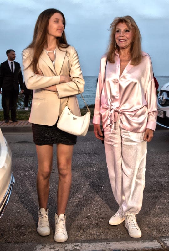 La baronesa Thyssen junto a su hija Carmen