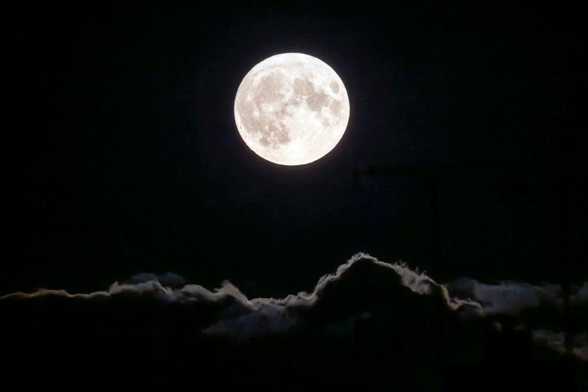 When and how to see the seasonal blue moon that will be visible in UK