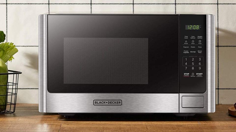 Get your leftovers reheated quickly with this Black + Decker microwave on sale at Amazon today.