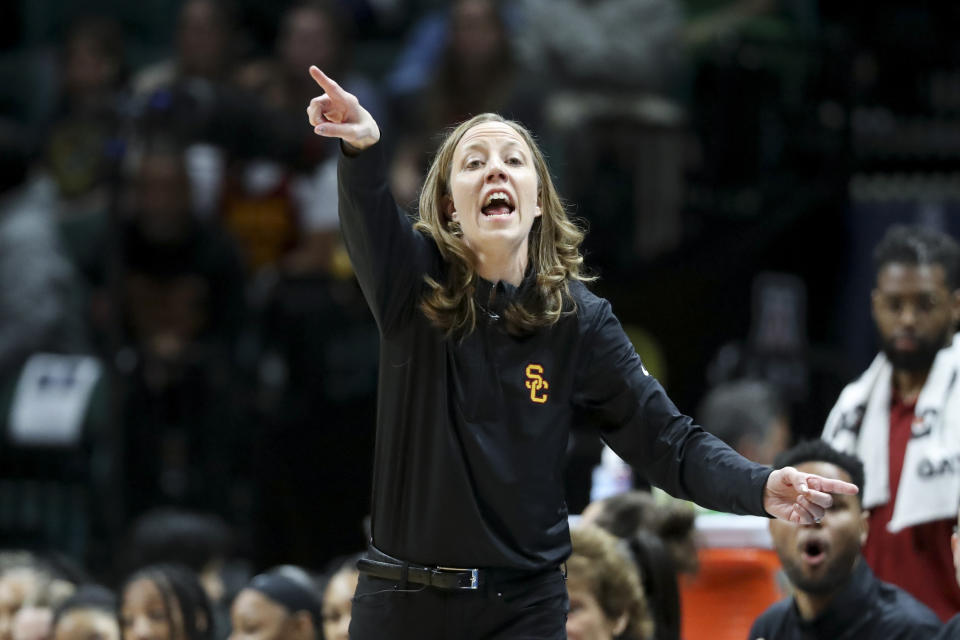 Southern California head coach Lindsay Gottlieb coaches during the first half of an NCAA college basketball game in the championship of the Pac-12 tournament Sunday, March 10, 2024, in Las Vegas. (AP Photo/Ian Maule)