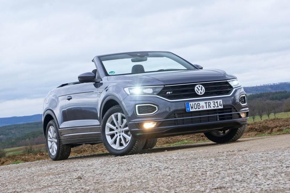 <p>The cabriolet's dashboard and infotainment systems are shared with the regular T-Roc SUV. Panel fitments are quite good, but material quality could be better.</p>