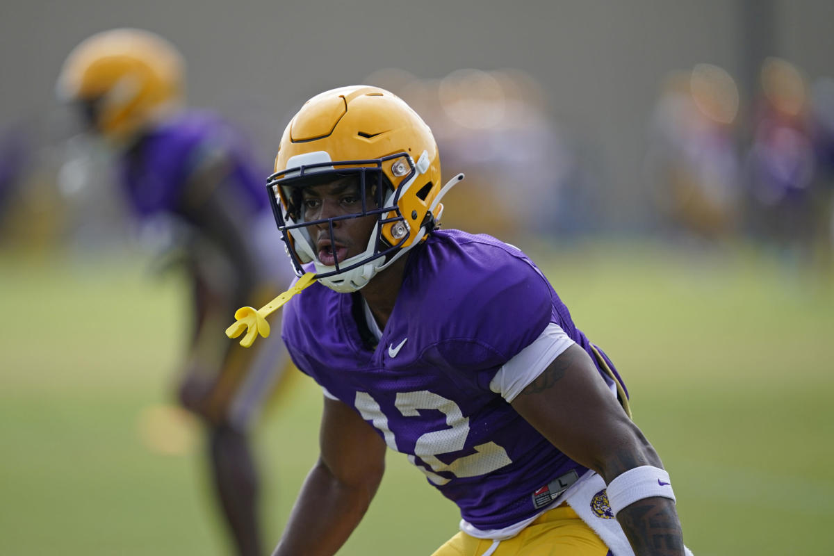 Former LSU Safety Derrick Davis Jr. Reveals Transfer Destination - Sports  Illustrated LSU Tigers News, Analysis and More.