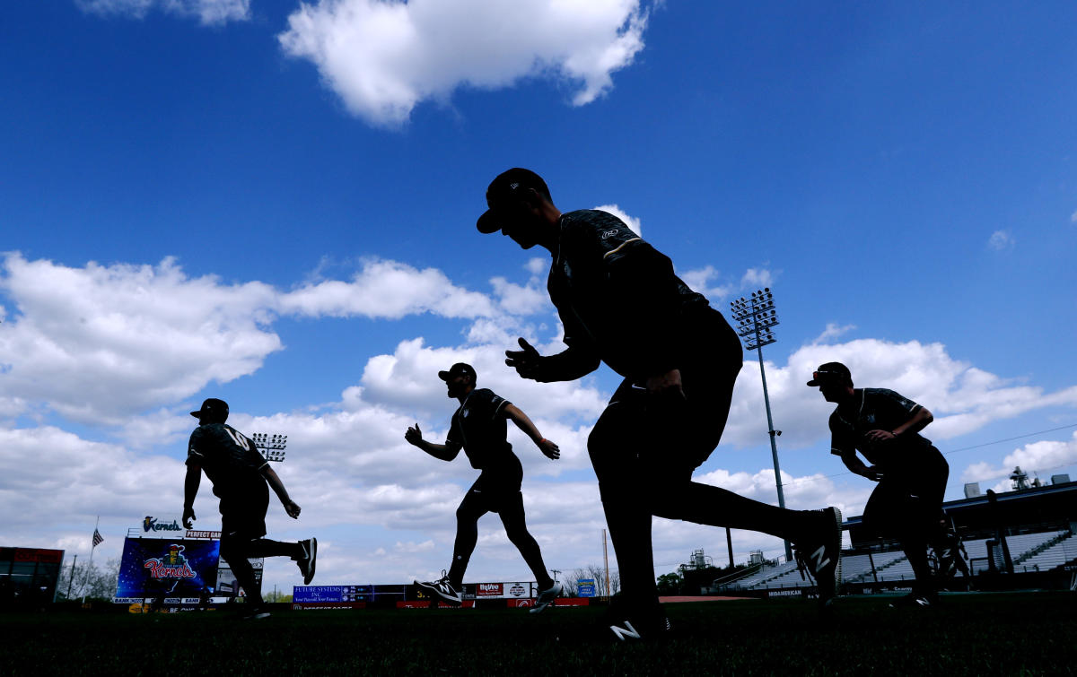 How minor league baseball players are paid