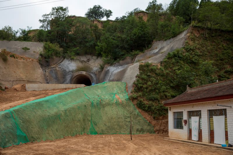 The Wider Image: Energy security and economic fears drive China's return to coal