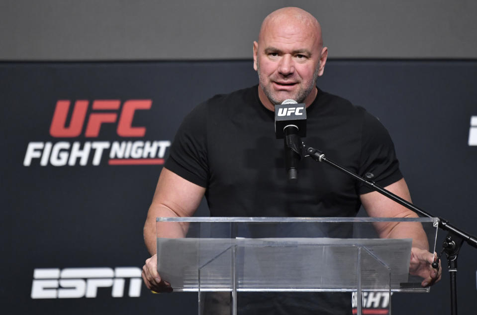 LAS VEGAS, NEVADA - SEPTEMBER 17: UFC president Dana White interacts with media during the UFC Fight Night press conference at UFC APEX on September 17, 2020 in Las Vegas, Nevada. (Photo by Jeff Bottari/Zuffa LLC)