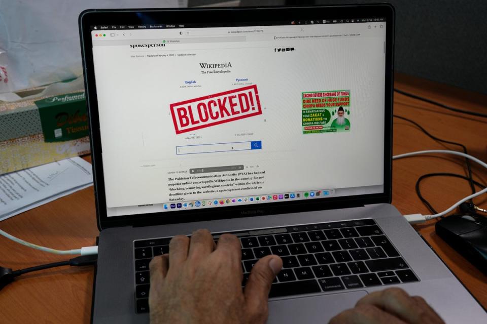 PAKISTÁN-WIKIPEDIA-BLOQUEO (AP)