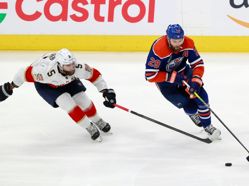 Draisaitl (r.) war dicht dran am Stanley Cup (JEFF VINNICK)