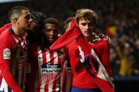 Soccer Football - Copa del Rey - Round of 16 - Second Leg - Atletico Madrid v Girona - Wanda Metropolitano, Madrid, Spain - January 16, 2019 Atletico Madrid's Antoine Griezmann celebrates scoring their third goal with team mates REUTERS/Sergio Perez