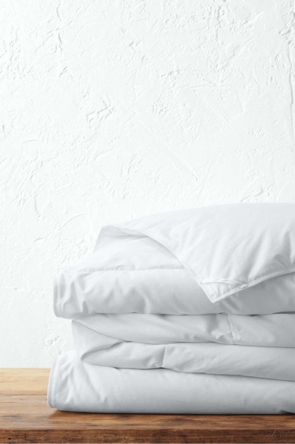 Warm Weather: Lands' End Essential Down Comforter