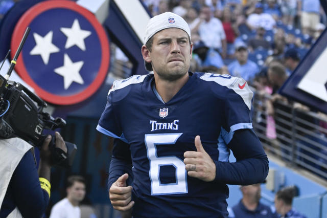 Tennessee Titans on X: Brett Kern is a legend. @brettkern6   / X